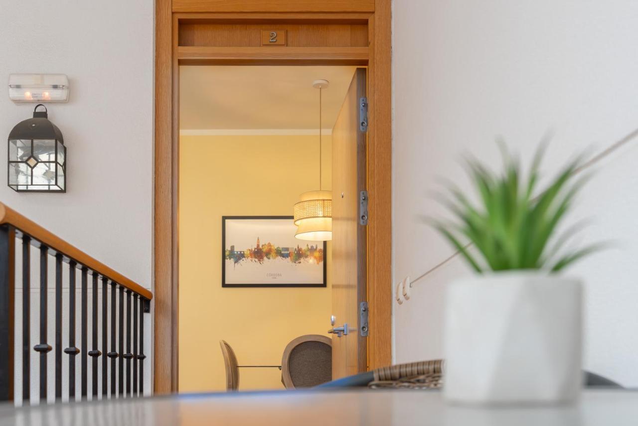 Apartamento Puerta De Cordoba- Exterior Con Balcones Esterno foto