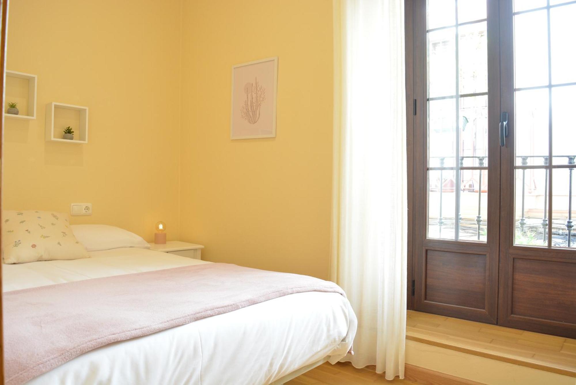 Apartamento Puerta De Cordoba- Exterior Con Balcones Esterno foto