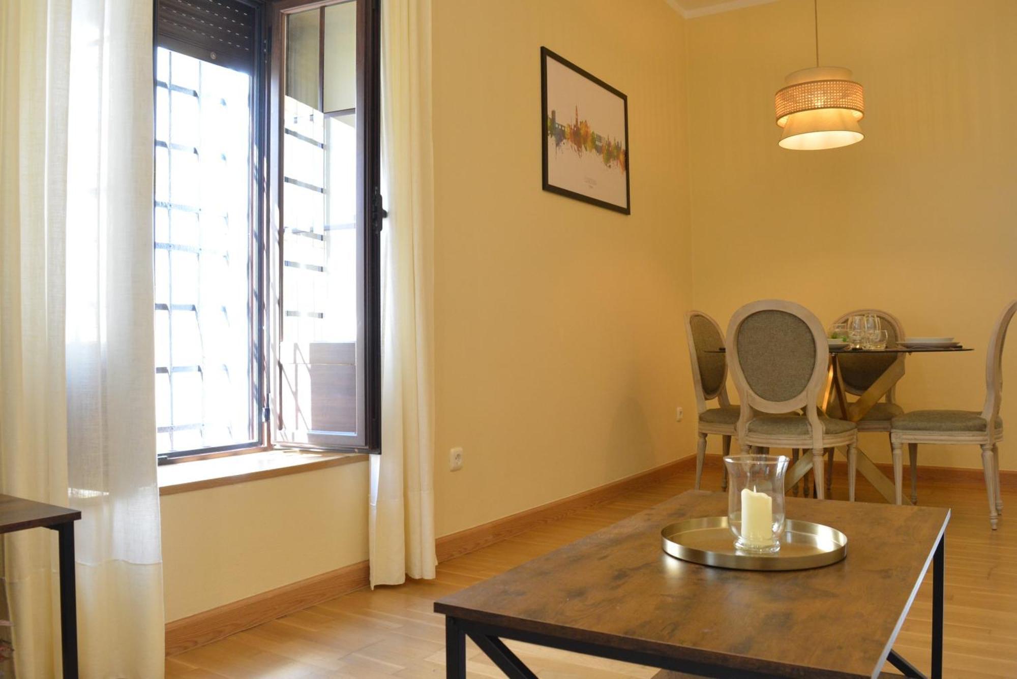 Apartamento Puerta De Cordoba- Exterior Con Balcones Esterno foto