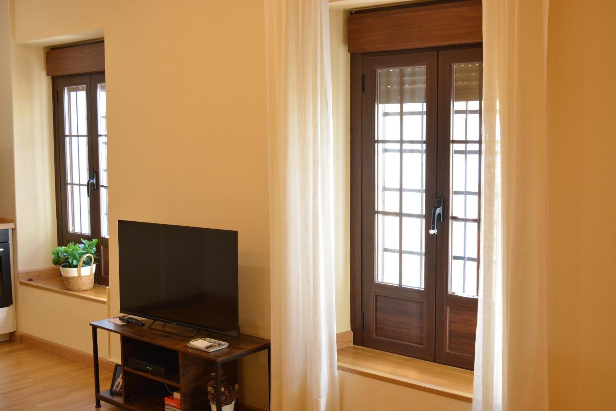 Apartamento Puerta De Cordoba- Exterior Con Balcones Esterno foto