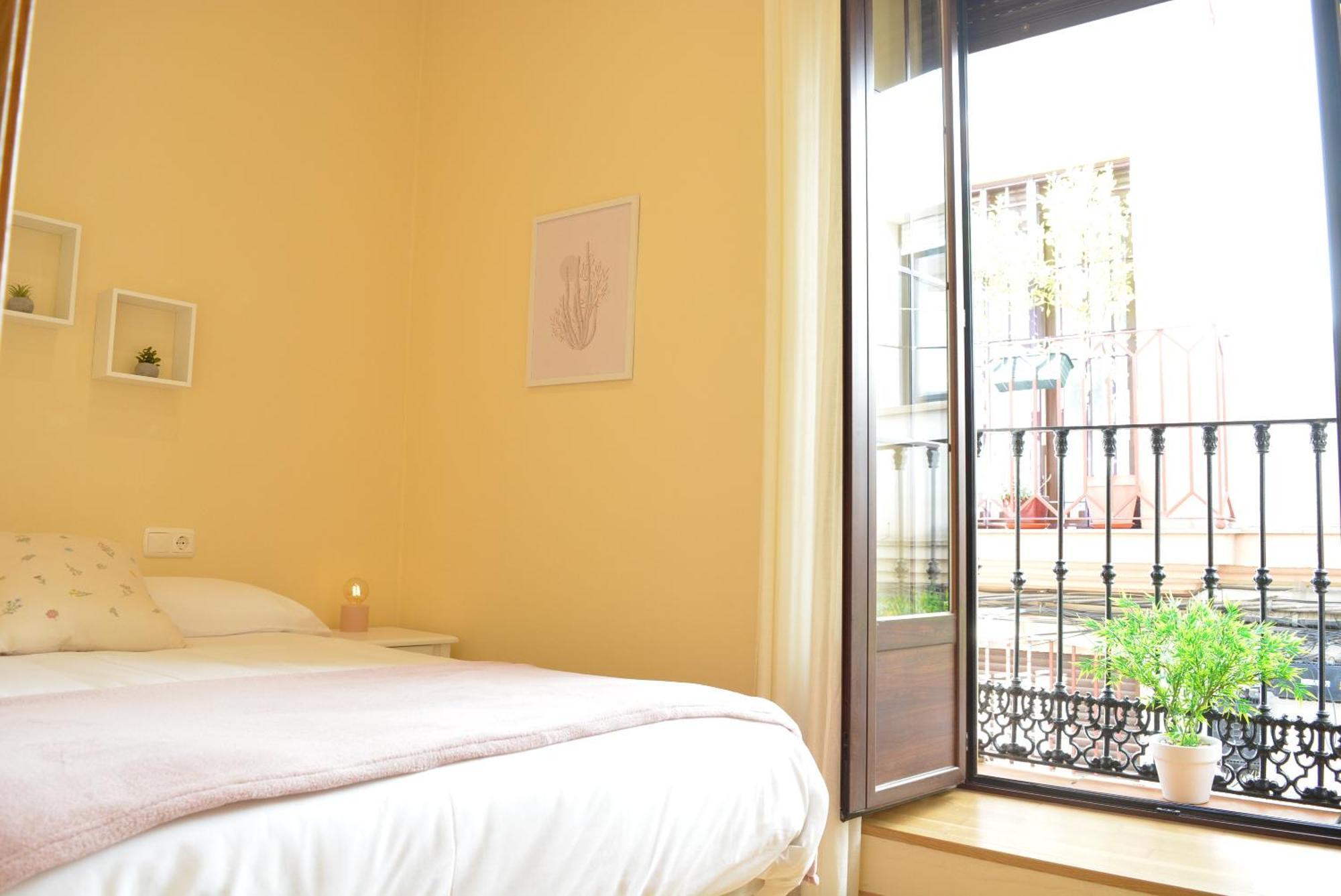 Apartamento Puerta De Cordoba- Exterior Con Balcones Esterno foto